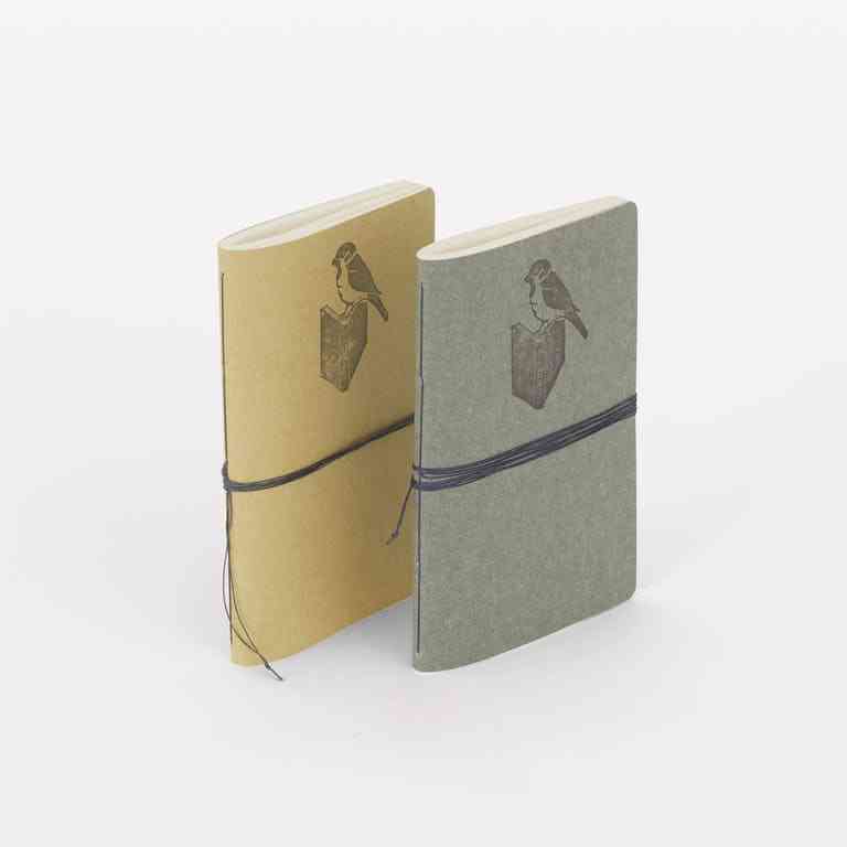e7ffda57-a28b-4765-a5e5-daf5c94fb440_suzumeya-book-binding-grey-2@0_5x
